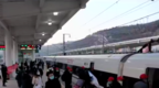“淘金”去喽！甘肃今年首趟高铁务工专列出发