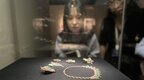 甘肃"嫁接"异域胸针艺术展：方寸间窥东西方历史万象