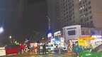 九江快乐城周边小吃街占道经营现象严重 车辆“无路可走”