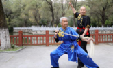 崆峒山下耄耋侠侣相伴习武半个世纪