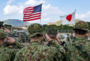 我国台岛110公里外，日本出兵4.5万与美军演习，暴露两大作战重心