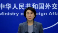 特朗普和普京就乌克兰危机通话，中方表态