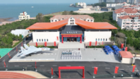张超生前驾驶的歼-15首次对外公开展示