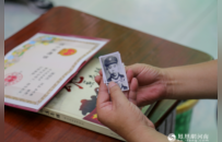 郑州：铭记历史，致敬英雄 爱心空调送进抗战老兵家