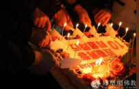 青山行不尽：一个佛教通讯员的十年江湖路 | 凤凰网佛教广西交流营优秀作业