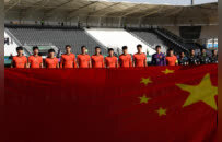 “开大脚”有什么寒碜？这种“丑陋踢法”符合中国足球实际