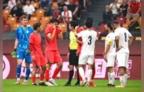 3连败0进球狂丢9球！现在的国足真就是亚洲四流