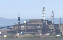日本炼钢厂1000℃熔炉发现人骨！员工密室神秘失踪，警察还原可怕案发现场