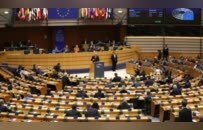 武契奇承认8亿武器流向乌克兰，指向欧盟：是时候谈条件了