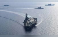 航母炸没炸不重要，伤还没好又迎2噩耗，拜登未料毁在自己人手里