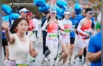 2.8万人竞奔山水间，2024徐马鸣枪开赛！