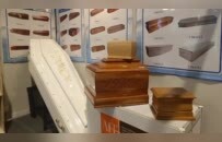 我在县城往欧洲卖棺材，暴利中的暴利