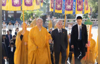 柬埔寨国王西哈莫尼到访三亚南山寺和南海佛学院