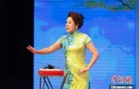 中国曲艺名家新秀走进南昌 冯巩携众演员登台献艺