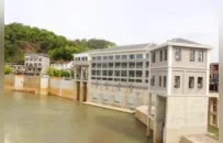 德兴老城区防洪“新防线”初现 为3万居民撑起“安全伞”