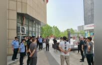 开封市西湖街道办事处：筑牢反诈“防火墙” 守护群众“钱袋子”