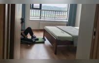 一群孤独症青年过上集体生活