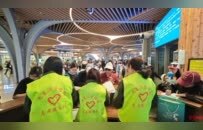 “九寨沟调度能力强”火上热搜：五一假期迎客超15万创新高，为何还能“不挤”？