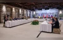 现场画面！俄乌直接会谈开始，土耳其外长致辞