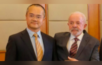 中美博弈新阶段，这个“热带中国”火了