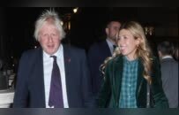 60岁英国前首相迎来第九娃，合不拢嘴，小23岁的妻子宣布“封肚”
