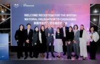 英国学者：全球越来越中国化，西方再难受，也要理智