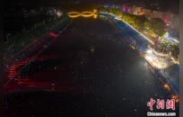 民俗河灯点亮夜色 江西瑞昌举办河灯节展现非遗魅力