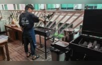 从“打游击”变“正规军”，网红烧烤摊的进阶之路