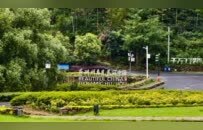 靠山水出圈，这座城20年后仍是顶流
