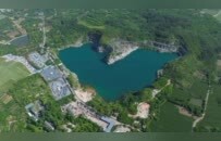 靠山水出圈，这座城20年后仍是顶流