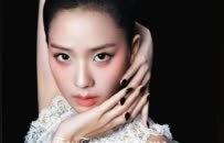 南韩金九落下帷幕，全智贤狗啃刘海VS智秀红唇谁赢了？