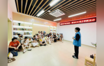 秋日温馨相聚 亲子共赴童话之约——流塘社区亲子早教活动温情落幕