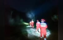 景德镇8人爬推车岗山迷路被困 消防搜了4个小时成功救援