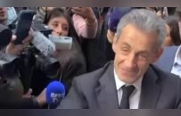 法国前总统萨科齐出书，《囚犯日记》讲述狱中生活“像笼子、像地狱”，登上亚马逊预售榜第一