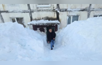 积雪堆起数米！俄远东地区遇60年来最强降雪