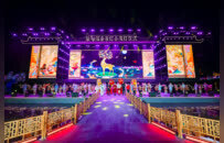 激光骏马奔腾而出！第40届秦淮灯会亮灯仪式感拉满！