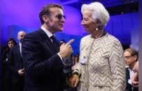 马云饭局C位女总裁，为什么愤然离席？70岁“穿香奈儿的金融女王”有多硬气