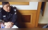 “对方给我返利了”，女子取现25万元欲“投资”被警察劝阻