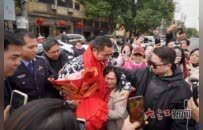 寻子37年倾尽家财 鹰潭夫妇的被拐的儿子终于回家了