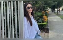 59岁王祖贤终过美人关，摘掉口罩的她变成田朴珺？