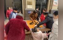 晖达社区开展“墨香润心 书香致远"写春联送祝福活动