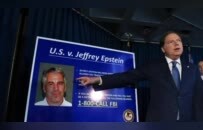 斯塔默暂时度过危机，爱泼斯坦案重创欧美权贵