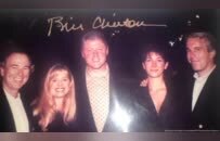 底层“斩杀线”顶层“萝莉岛”，美国正退回“封建时代”