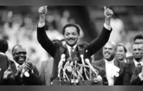 人物｜美国民权领袖杰西·杰克逊去世：两度竞逐总统，为奥巴马时代铺路的先行者