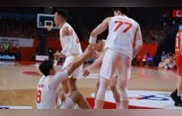 赢日本！15分大逆转！中国男篮拿下生死战