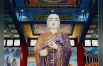 释本性：中国历代高僧从严治教事迹——精进勇猛