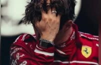 28岁F1最帅男神，花上亿娶新娘！8800万法拉利婚车，新娘Graff项链好绝…