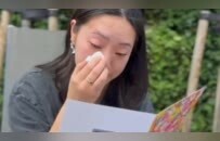 女孩28年后跨国寻亲成功！生父母称她出生后被爷爷送走