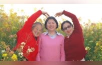 七彩花海扮靓庐山高铁站（图）