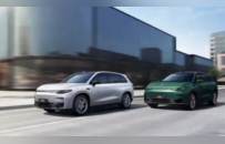 蔚小理零2025Q4集体盈利，AI成下一轮比拼焦点|财报全视角